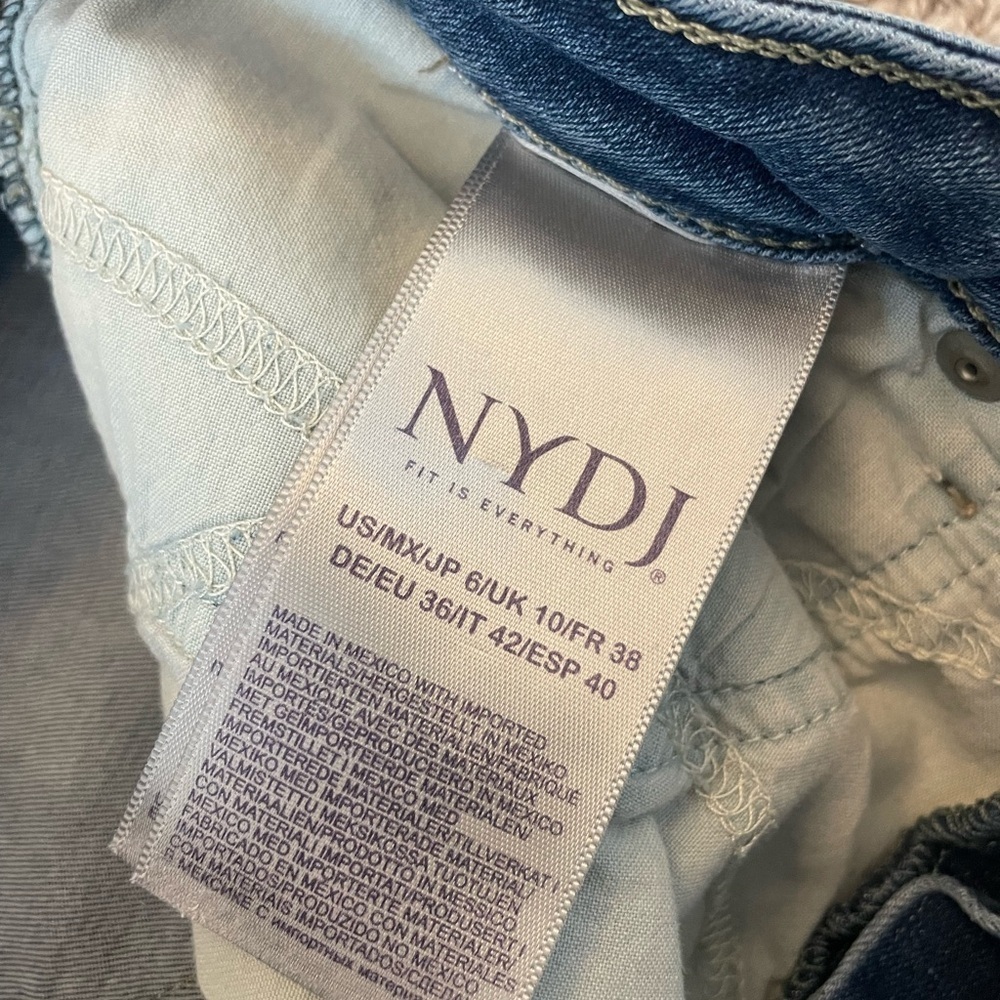 NYDJ Ami Skinny Jeans - Picture 6 of 12
